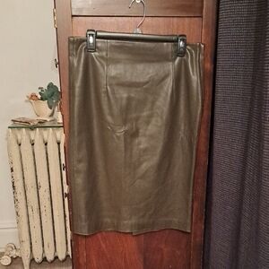 Premise Studio Woman's Size 10 Elegant Grey/Black Faux Leather Pencil Skirt